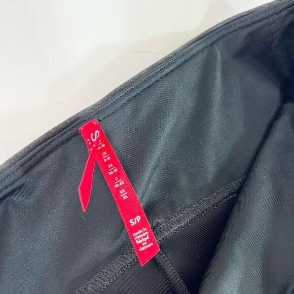 Spanx Leggings Womens Small Very Black Edgy Nylon Blend Faux Leather Moto Leggin - Picture 6 of 12